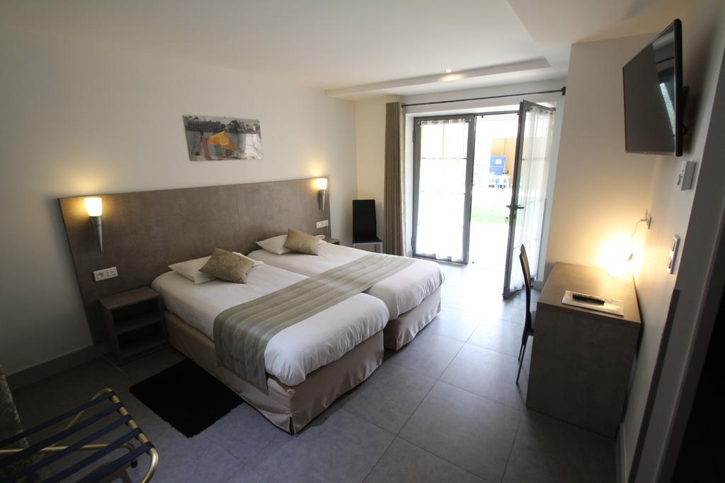 Hotel Archambeau Thonac Exterior foto